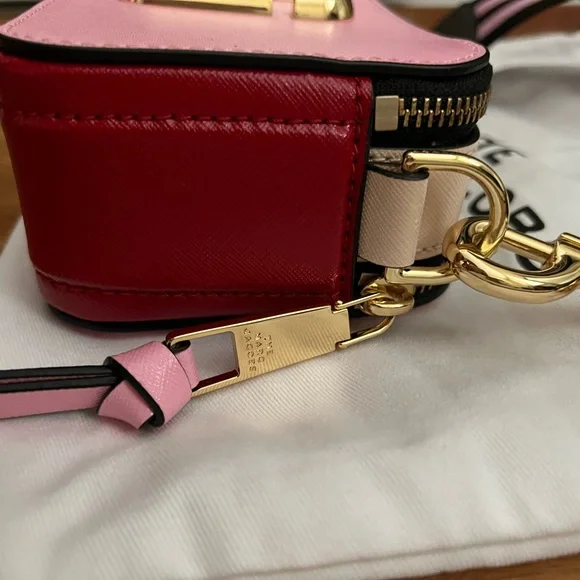 Marc Jacobs The Snapshot Camera Bag In Pink/Red Leopard - Picture 3 of 7